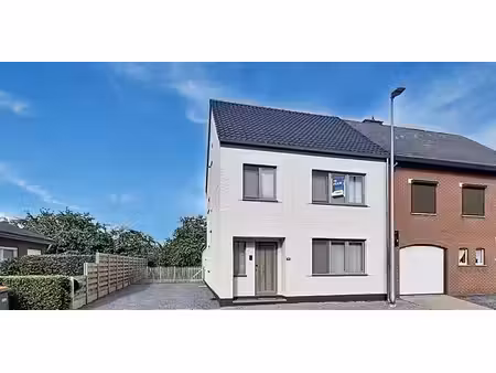 maison à louer à meeswijk pour € 1.200 avec 2 chambres à coucher