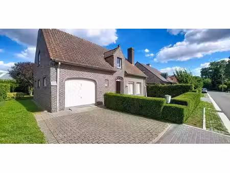 maison à louer à ruddervoorde pour € 920