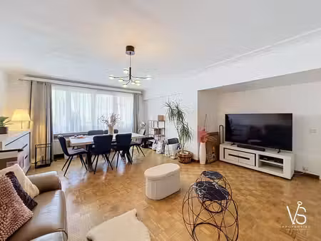 magnifique appartement 3 ch avec 2 terrasses a louer !