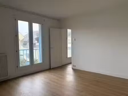 appartement t2 au dernier étage