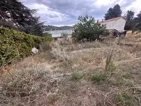 terrain saint romain en gal 950 m2