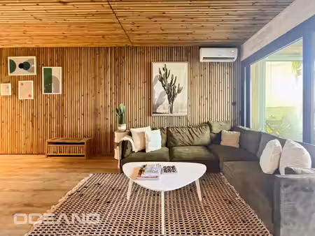 bord de lagon – baie nettlé - oceano christie’s international real estate