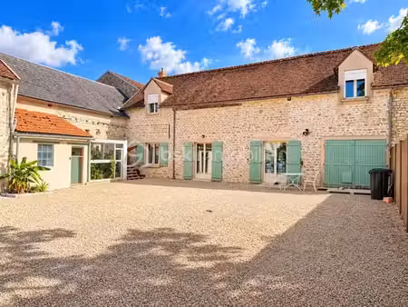 vente ferme 6 pièces 150 m² à yèvre-la-ville (45300)  249 000 €