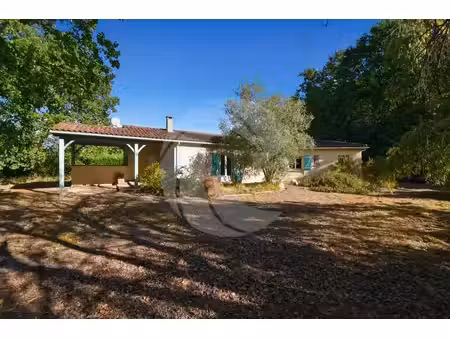 maison familiale de 111 m² sur une parcelle de 2 095 m²