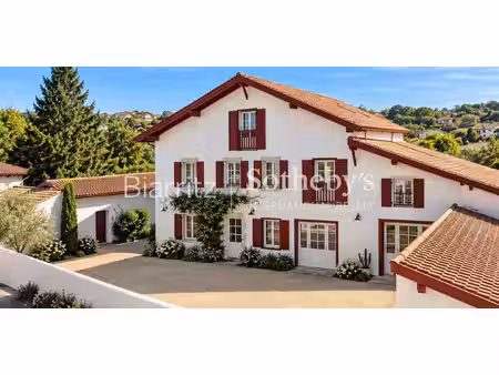 maison avec piscine et jardin ahetze (64)