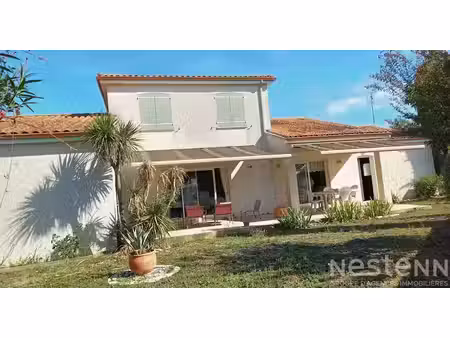 vente maison 7 pièces 185 m² à cozes (17120)  414 750 €