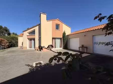 vente maison à chauvé (44320) : à vendre / 121m² chauvé