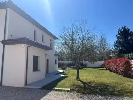vente maison 5 pièces 152 m² à cailloux-sur-fontaines (69270)  779 000 €