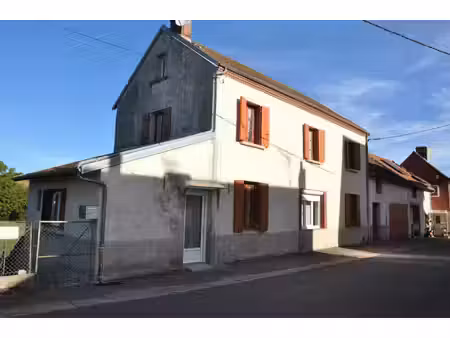 maison de village à fort potentiel idéal investisseur ou p