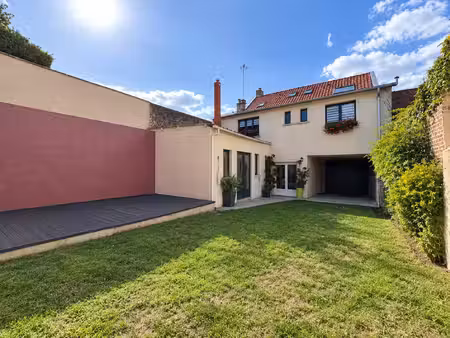 vers sur selle maison avec porte coch7re et studio indépenda