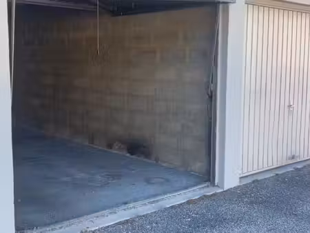 le pontet garage à louer