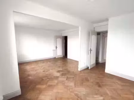 vente appartement 4 pièces à douarnenez (29100) : à vendre 4 pièces / 77m² douarnenez