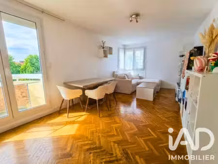 appartement à sainte-geneviève-des-bois (91700)