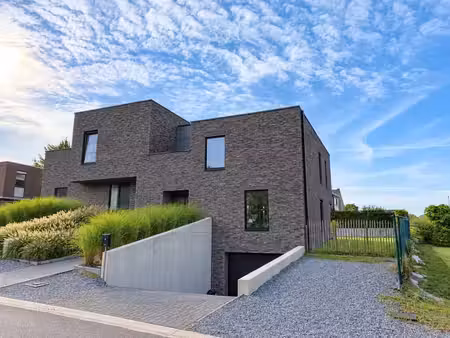 te huur: energiezuinig wonen in stijlvolle nieuwbouwwonin...