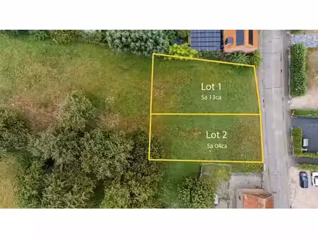 terrain à bâtir au calme pour une construction quatre façade