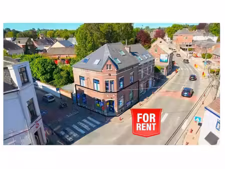 rez-de-chaussée commercial sécurisé au cœur de grez-doiceau