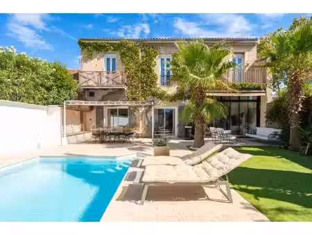 maison de luxe à vendre dans le quartier mazargues