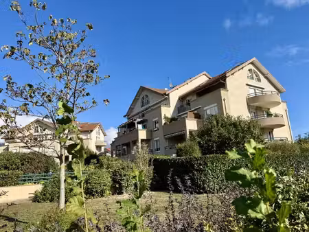 divonne-les-bains appartement 4 chambres de 180 m2 4 bal