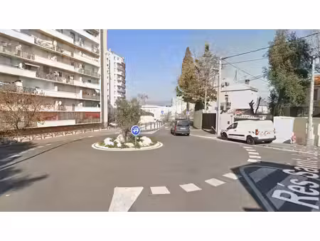 lot de 14 parkings extérieurs marseille 13