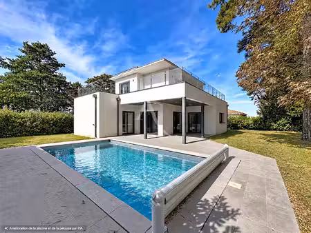 maison contemporaine de standing saint loup cammas
