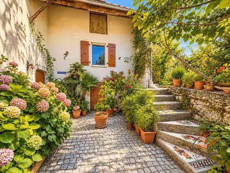 maison farges 5 pièce(s) 130 m2