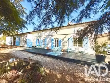 vente maison à sousmoulins (17130) : à vendre / 113m² sousmoulins