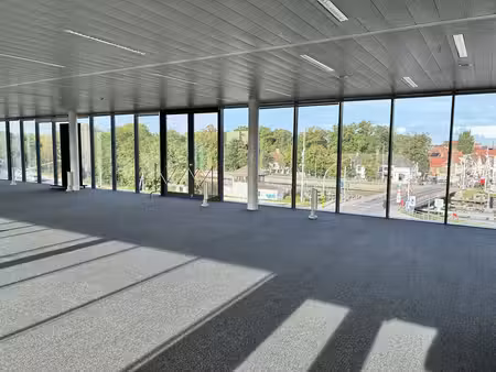 commercieel te huur in assebroek