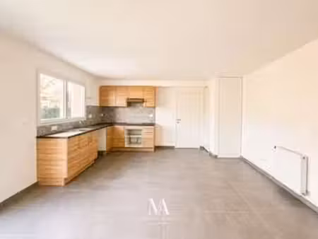 location appartement 5 pièces à angers (49000) : à louer 5 pièces / 95m² angers