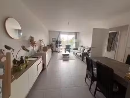 location appartement 3 pièces à avrillé (49240) : à louer 3 pièces / 64m² avrillé