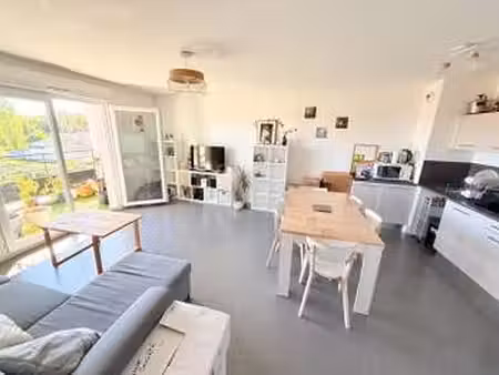 location appartement 3 pièces à basse-goulaine (44115) : à louer 3 pièces / 60m² basse-gou