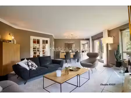 genech – maison individuelle – 185 m² – 5 chambres – terrain de 1 042 m²