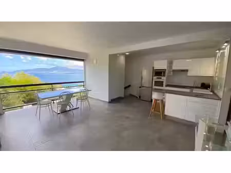 vente appartement 4 pièces 106 m² à les trois ilets (97229)  430 000 €