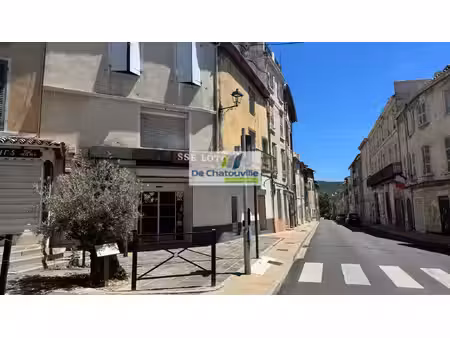 cuges-les-pins centre 103 m2 commerce + logement