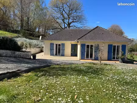 maison avec dépendance et grand terrain