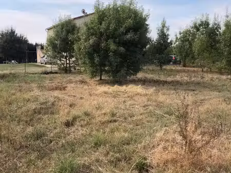 terrain plat constructible proche de vézénobres