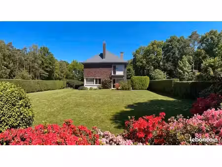 maison 7 pièces 158 m²