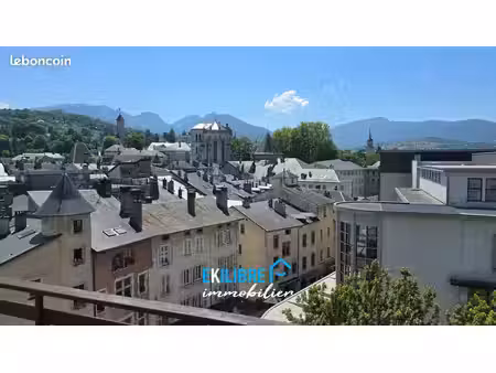 élégance et panorama d'exception au cœur de chambéry