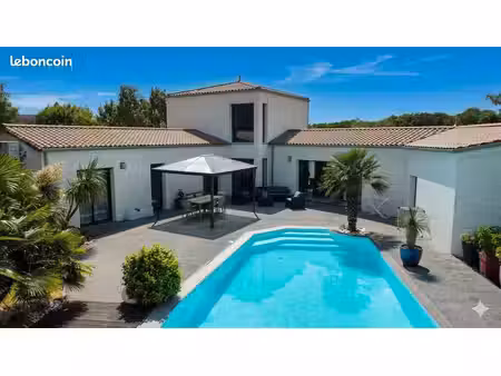 maison 7 pièces 171 m²