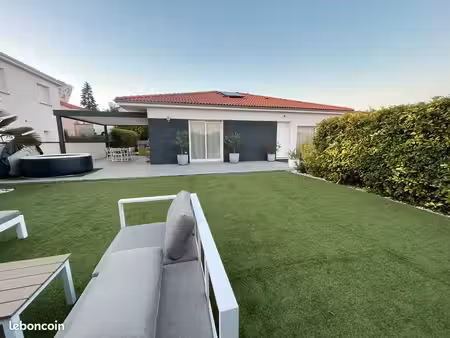 gerzat - maison familiale 108 m²  4 chambres  suite parentale  dpe c  extérieurs aménagés 