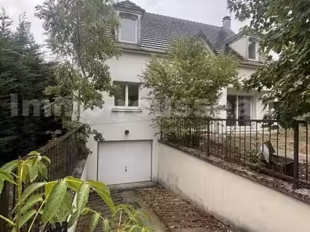 pavillon 6 pièces 142 m²