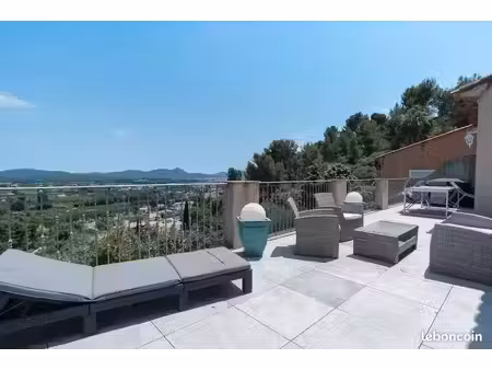 superbe villa 230m2 à sollies ville /la farlede