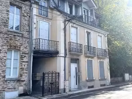 studio 21 m² – meublé – 2 couchages – proche thermes & superbagnères