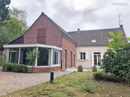 maison 7 pièces 220 m²
