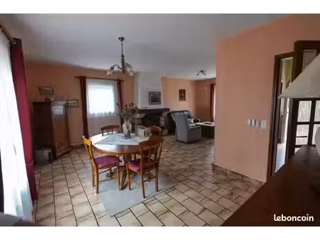 maison familiale 127 m² - 4 chambres - cuy / le guézy