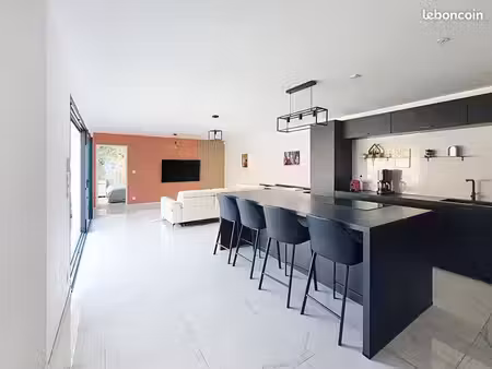 maison 113 m² + 14m2 garage (2024) – dpe a – piscine creusée 10m2