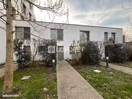 maison de ville 4 pièces 75 m²