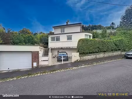 maison 6 pièces 155 m²