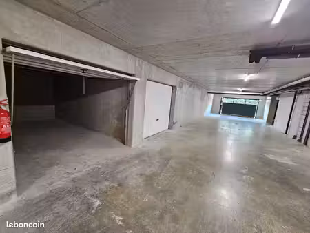 location garage/box à l'année