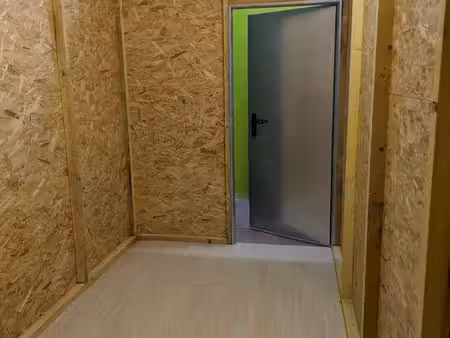 box à louer plomeur