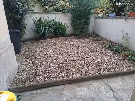 bordeaux – belle échoppe avec jardin – 3 pièces + bureau